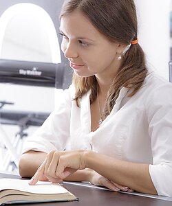 Крутой кремпай с молодой юной красоткой - порно фото