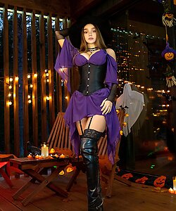 Горячая подборка фото с моделью Seltin